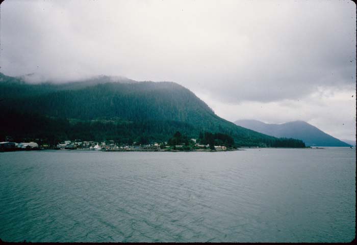 AL000700