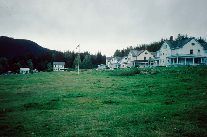 AL017000