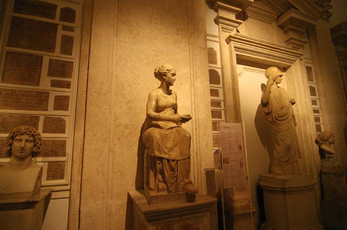 Capitoline  1103