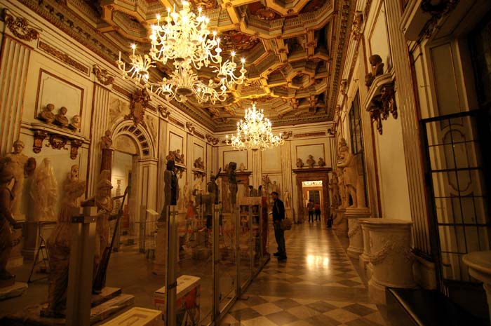 Capitoline  1110