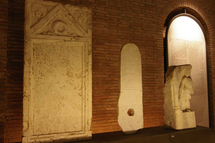 Capitoline  1143