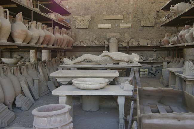 Pompeii  2240