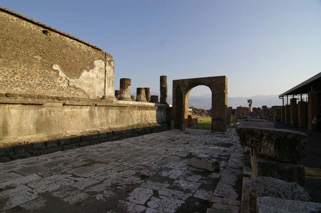 Pompeii  2242