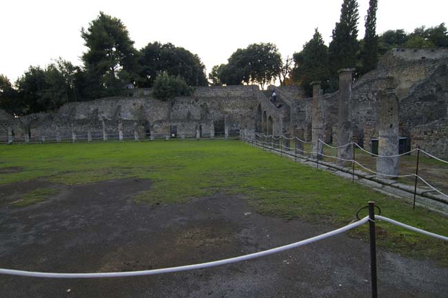 Pompeii  2295