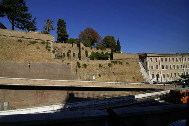 Vatican  2111