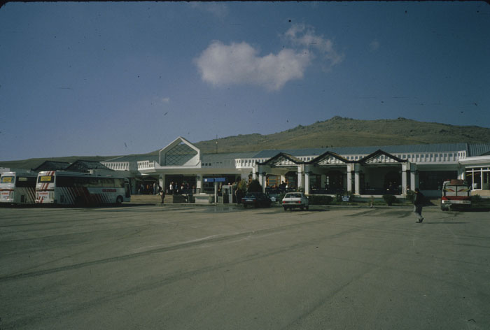 p056